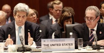 Left to right: John Kerry, Secretary of State, United States; Mike Froman, United States Trade Representative