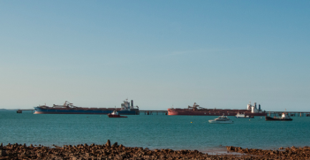 Iron Ore Shipping. Photo credit: Flickr (Graeme Churchard) Creative Commons