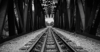 This railway bridge near Rifle Range Road is one of the few places along the former Tanjong Pagar to Woodlands railway route that had its railway tracks preserved as part of the Rail Corridor project. It is no longer in use as rail service to Malaysia now terminates at Woodlands Train Checkpoint instead of Tanjong Pagar Railway Station. Photo Credit: Flickr (Dickson Phua) Creative Commons.