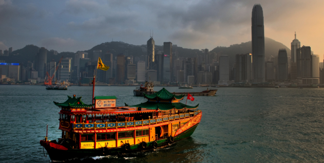 Wide view of Central Hong Kong from Kowloon's Avenue of Stars at dusk. Photo Source: Ed Coyle (Flickr). Creative Commons.