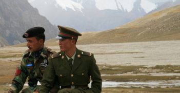 Chinese and Pakistan border guards at Khunjerab Pass. Photo Source: Wikimedia. Creative Commons.