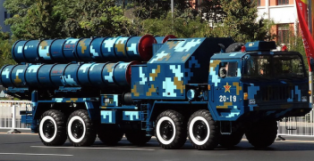 Chinese HQ-9 Launcher. Photo source: Jian Kang (Wikimedia). Creative Commons. 