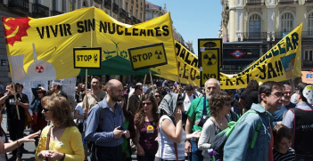 Anti-nuclear protest in Madrid. Photo source: Osvaldo Galgo (Flickr). Creative Commons. 