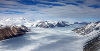 Antarctica. Photo Credit: Eli Duke (Flickr) Creative Commons