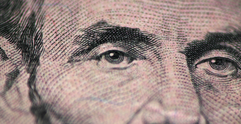 Greenback Photo Credit: Laszlo Ilyes (Flickr) Creative Commons