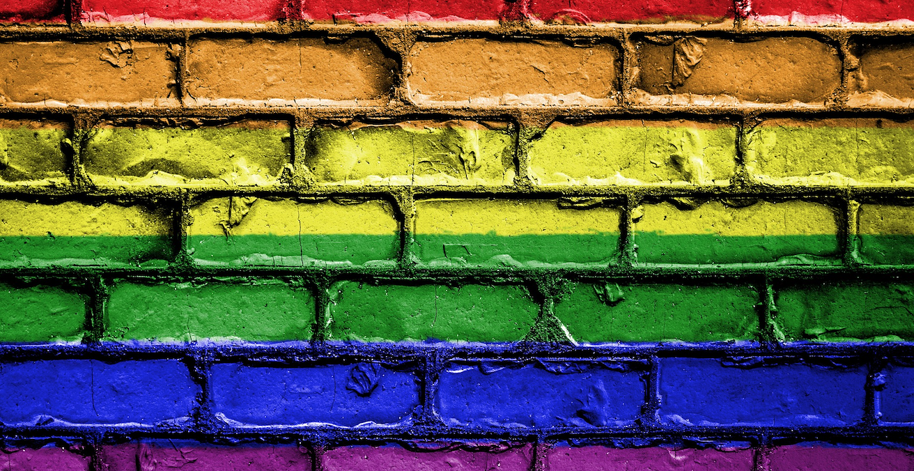 Rainbow painted bricks. Source: Pixabay http://bit.ly/2WbZHbv