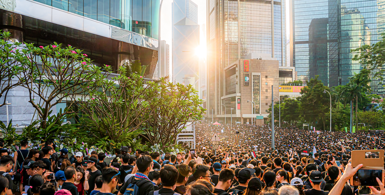 Enormous crowds make up the Hong Kong Protests. Source: Wikimedia Commons http://bit.ly/2Np9VBk 