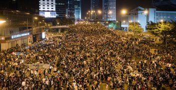 Hong Kong protestors in the city centre, Source: Flickr, https://bit.ly/2YUPJaZ