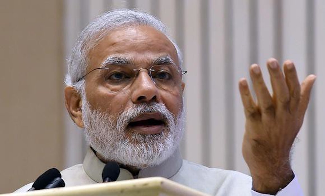 Prime Minister Modi meeting with Kashmir's Chief Minister Mufti Mohammad Sayeed in 2015, Source: Flickr, Headlines View, https://bit.ly/2M28wio