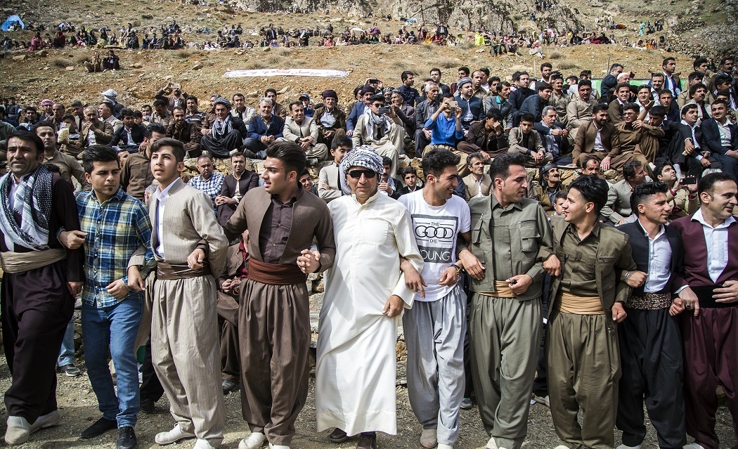 Kurds celebrate Nowruz. Photo by Bakhtiar Samadi, Wikimedia.