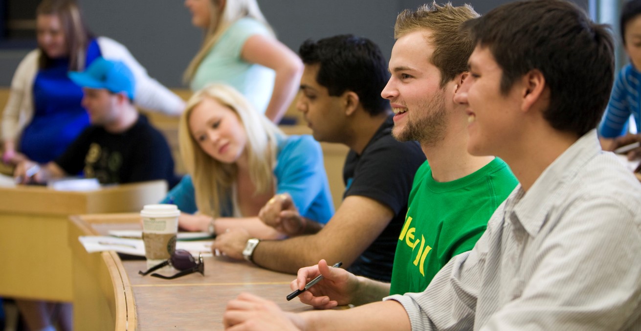 Students in a classroom at the University of Saskatchewan. Photo by University of Saskatchewan. Source: https://bit.ly/38JnKkp