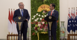 Australian Prime Minister Scott Morrison speaks with Indonesian President Joko Widodo in Jakarta. Photo credit: DFAT | Timothy Tobing. Source: https://bit.ly/2UJ0z5p