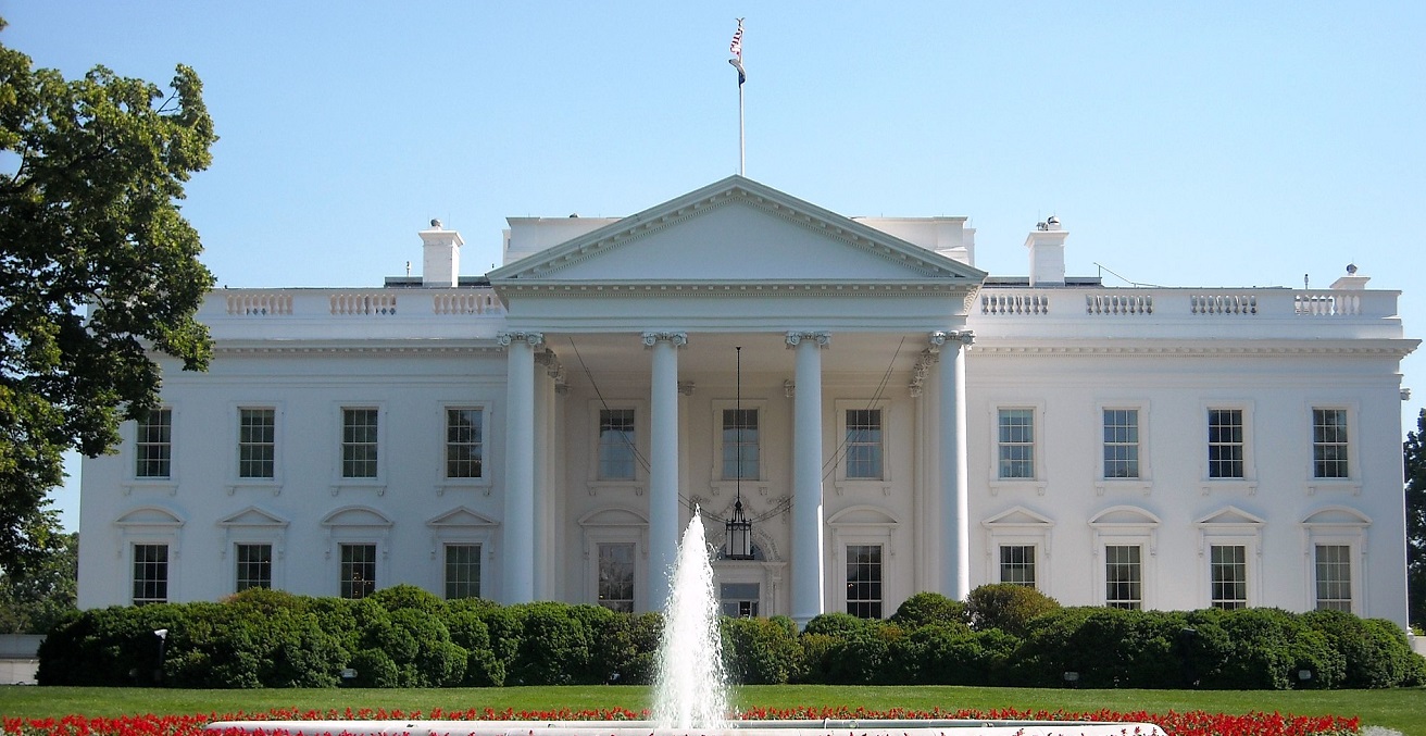 The White House in Washington, DC.
Source: https://bit.ly/2SYBv89