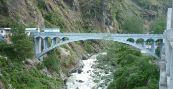 
The Friendship Bridge connecting China, on the right, with Nepal, on the left. Source: Felix Dance https://bit.ly/3jDhFu3